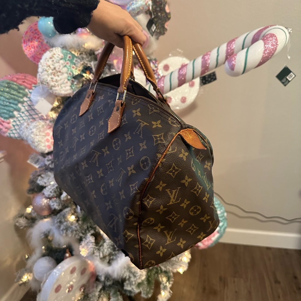 Authentic Louis Vuitton speedy bag - Picture 2 of 13